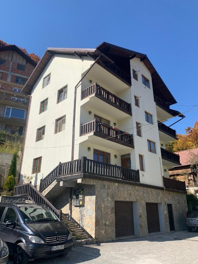 Lovely & Cozy Apartment Sinaia Eksteriør bilde